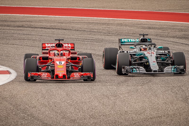 COTA Vettel vs Hamilton