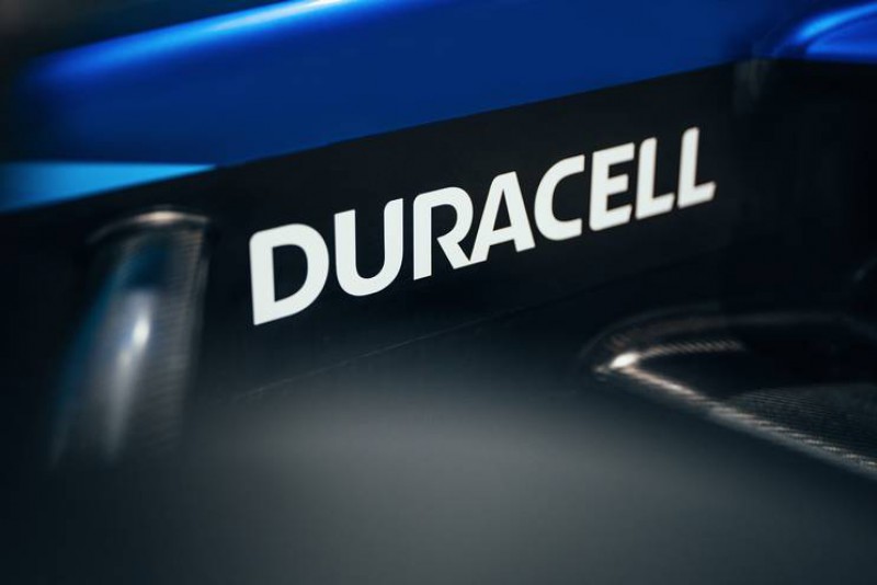 Williams FW44, Duracell